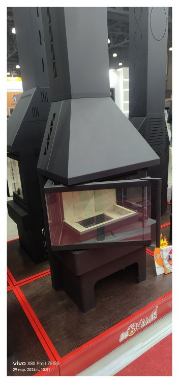 Печь-камин ЭкоКамин ПАНОРАМА Три стекла NEW черная (KTS200)