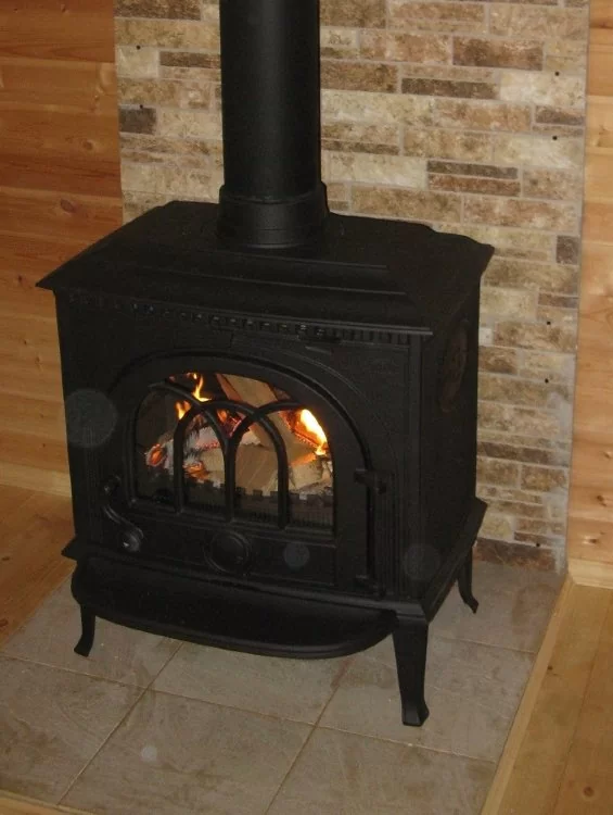 Чугунная печь-камин Jotul F 8 TD BP
